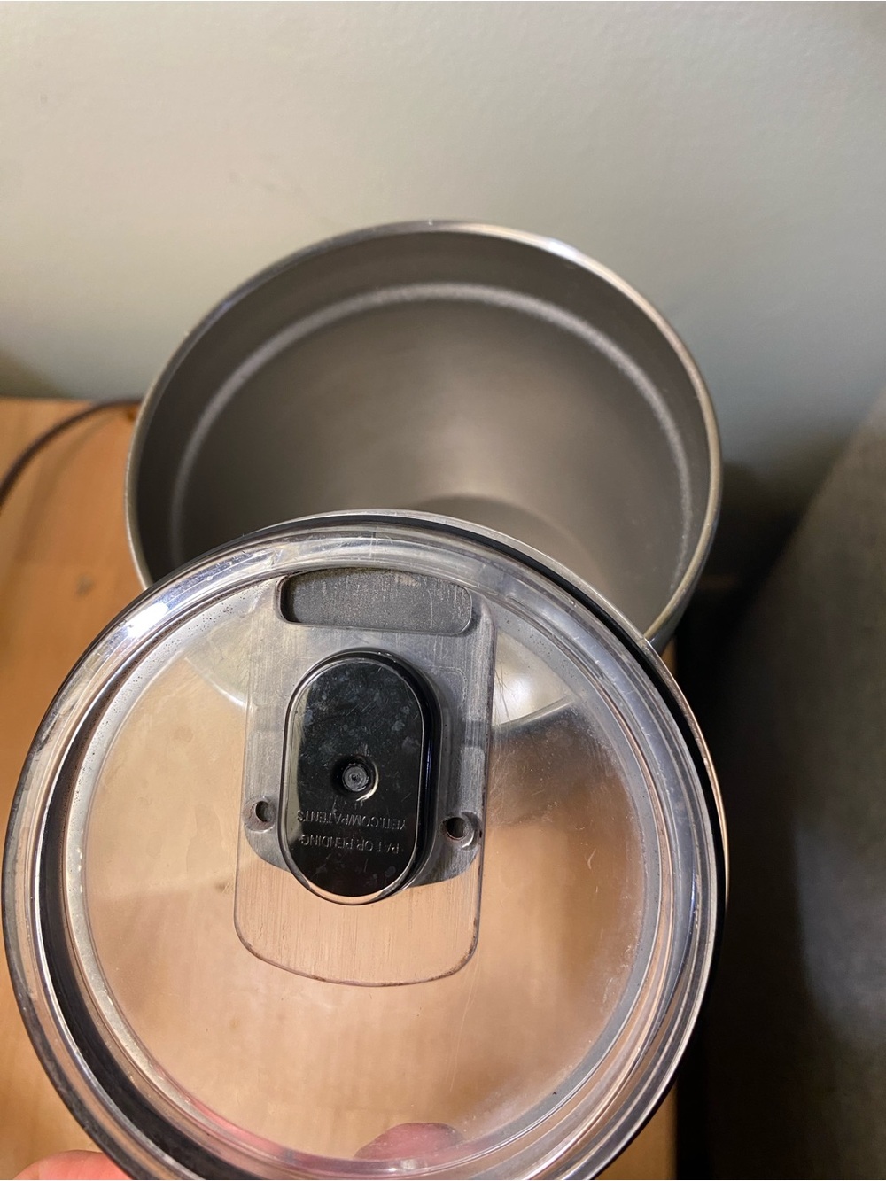 Yeti Stainless Steel Tumbler Silver Finish Clear Lid - Picture 5 of 7